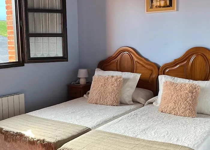 Casa De Aldea El Acebu Ferienhaus Bierces